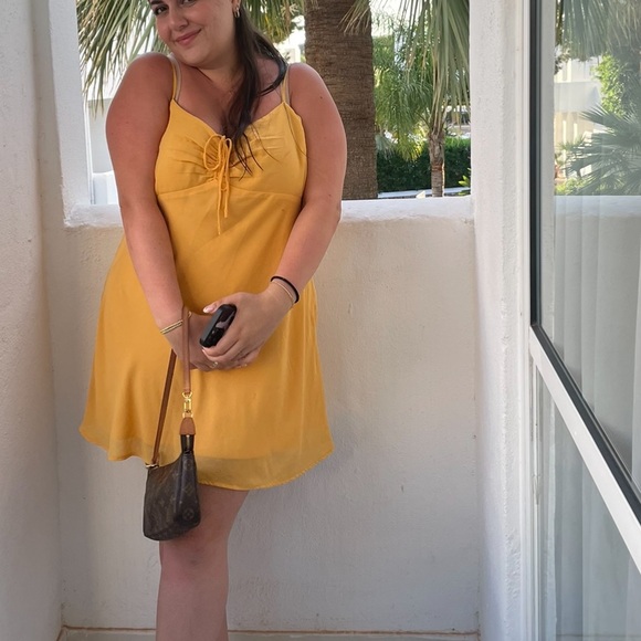 Abercrombie and Fitch orange dress - Picture 5 of 5